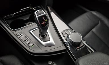 Series 4 (F32)