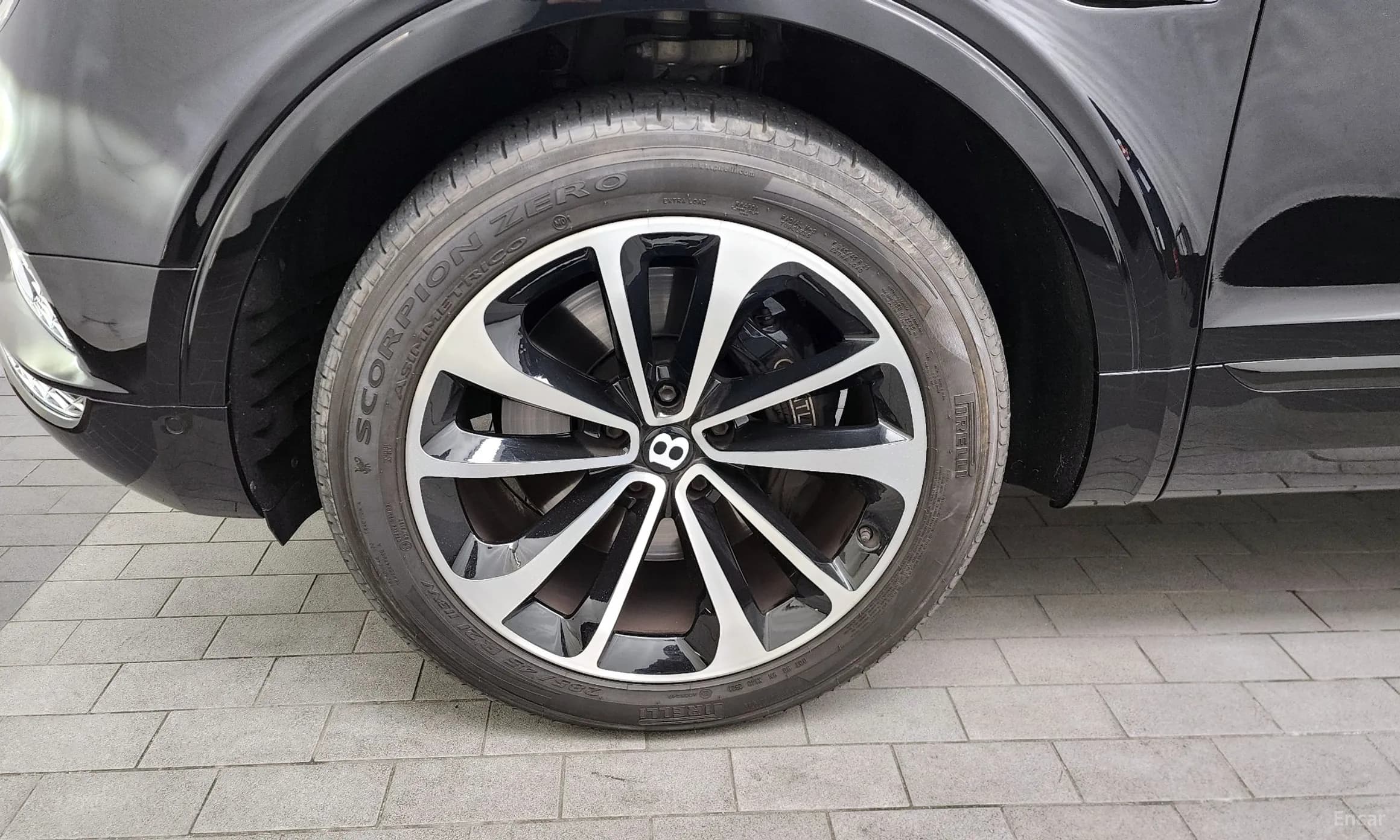 Bentayga