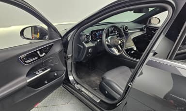 C-Class W206