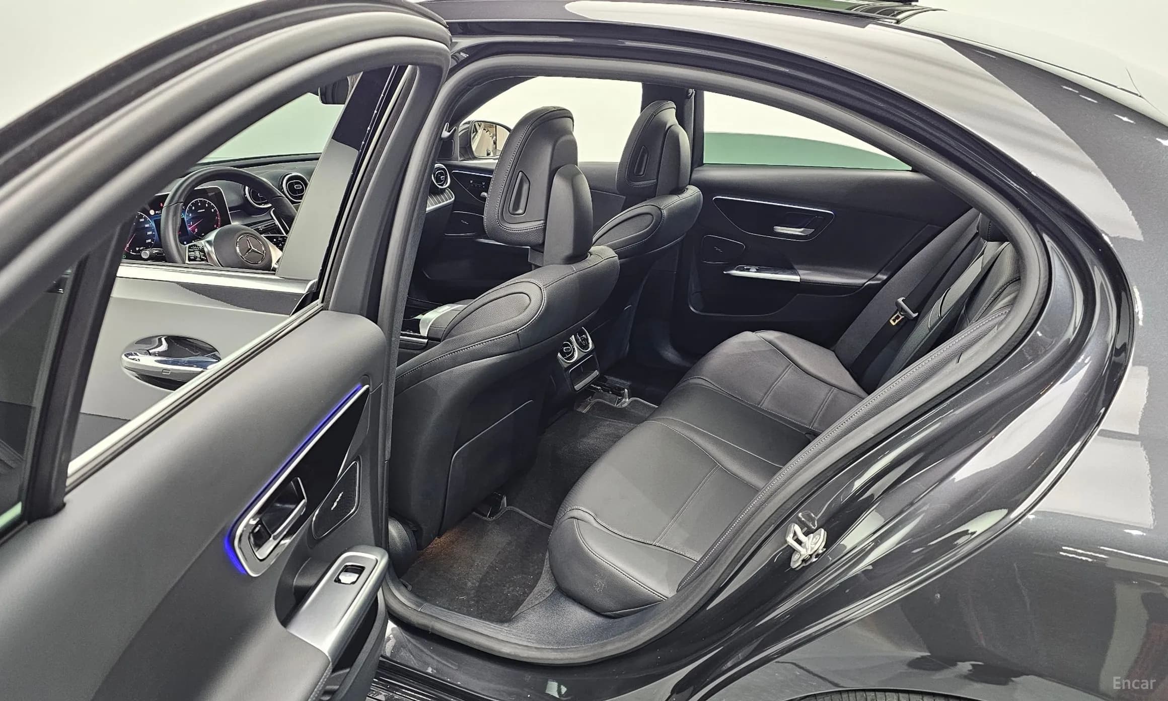 C-Class W206