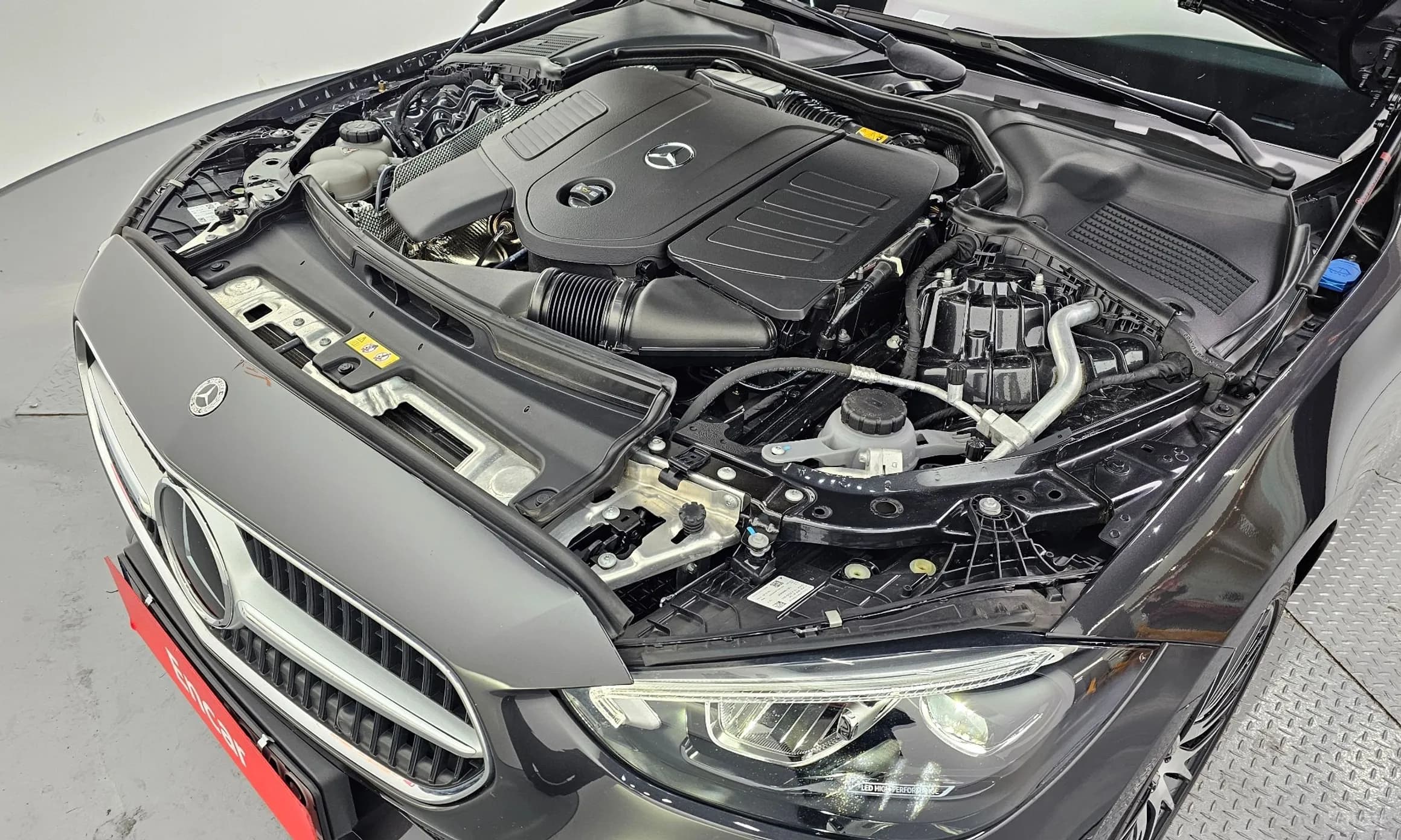 C-Class W206