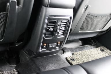 Grand Cherokee