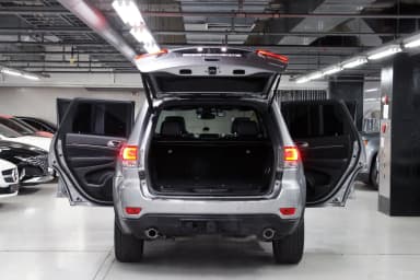 Grand Cherokee