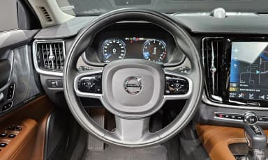 V90 Cross Country