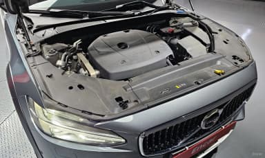 V90 Cross Country