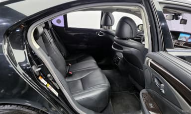 LS460