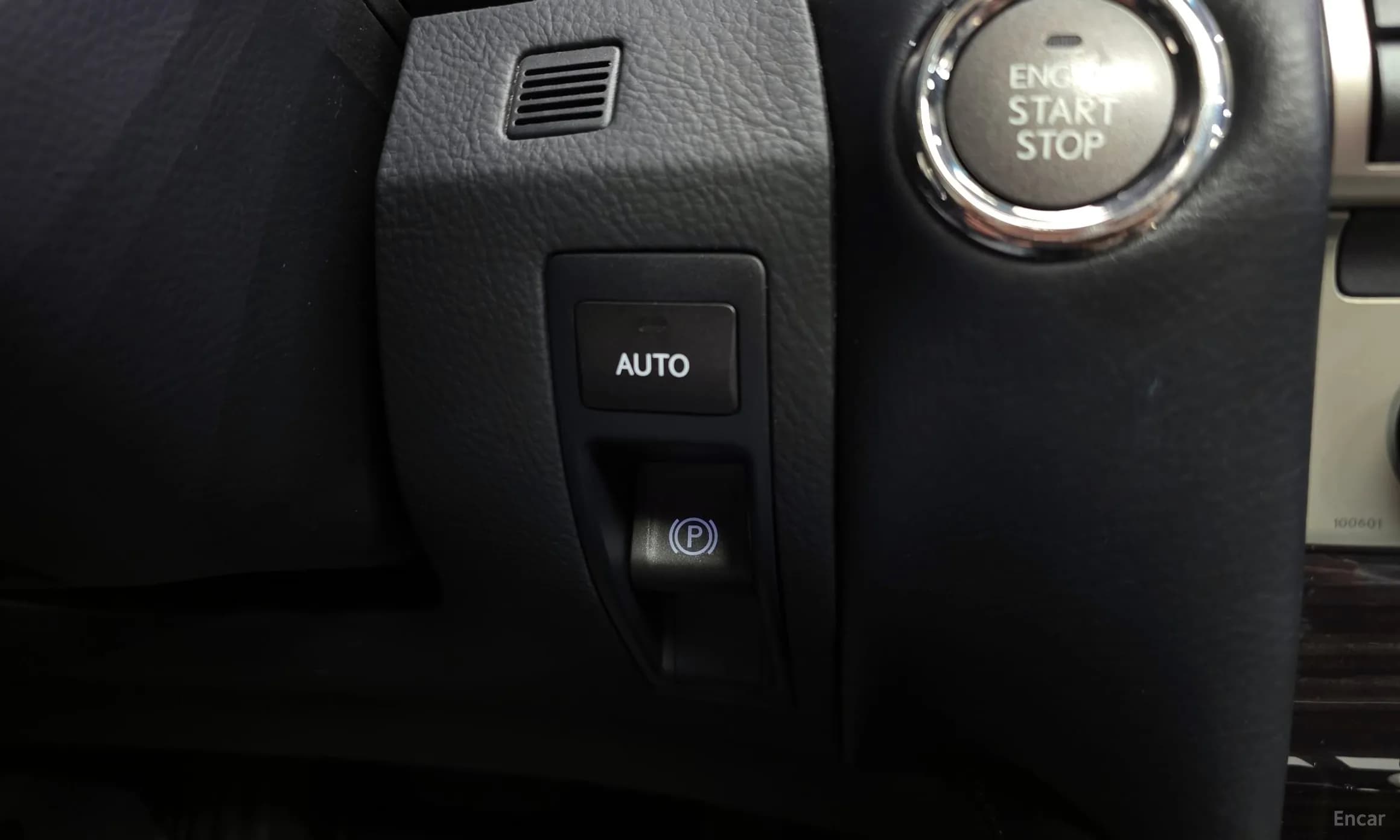 LS460