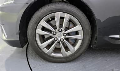 LS460