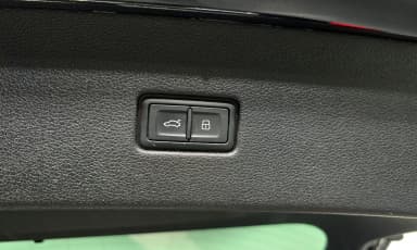 Q8 (4M)