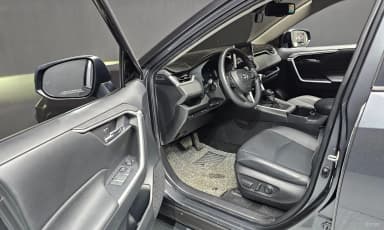 RAV4 5th Generation