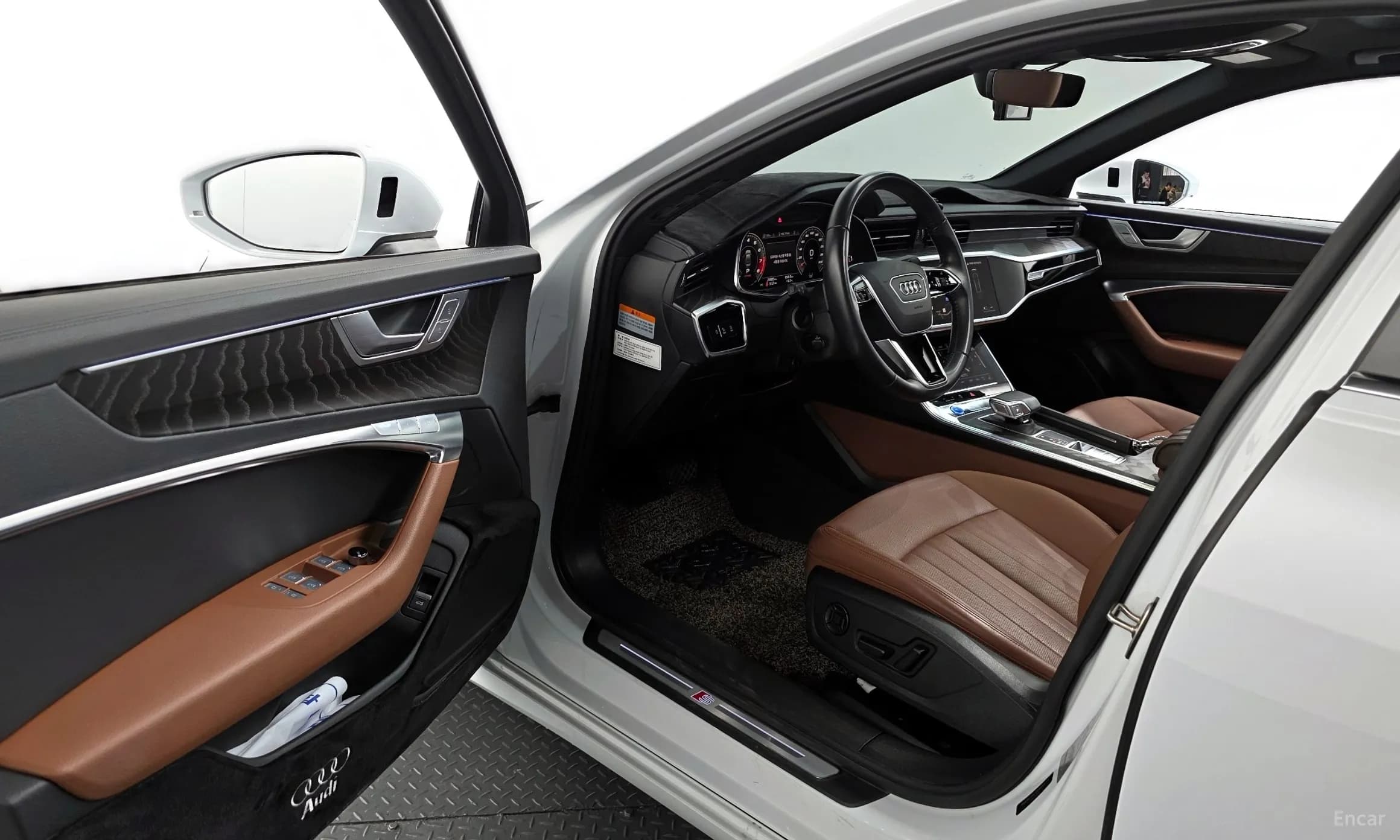 A6 (C8)