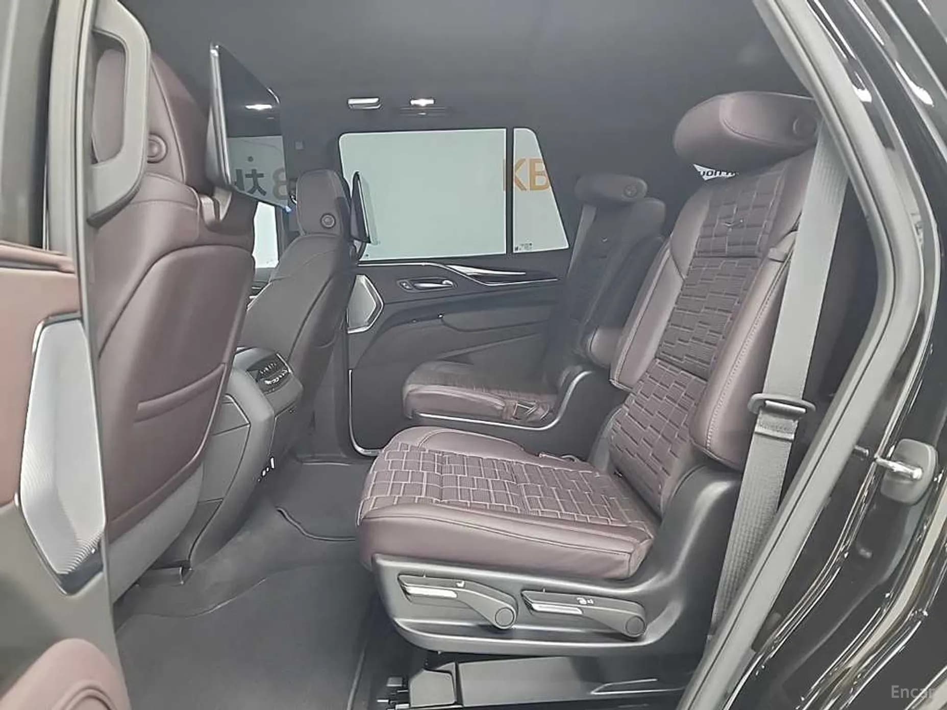 Escalade 5th Generation