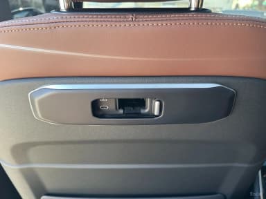 X6 (G06)