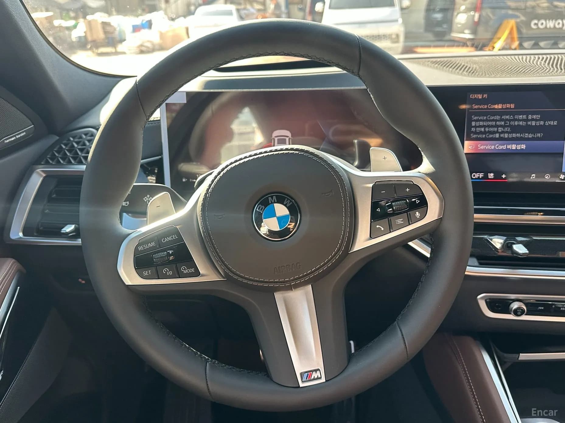 X6 (G06)