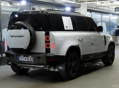 Defender (L663)