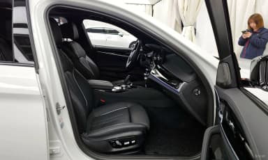 5 Series (G30)