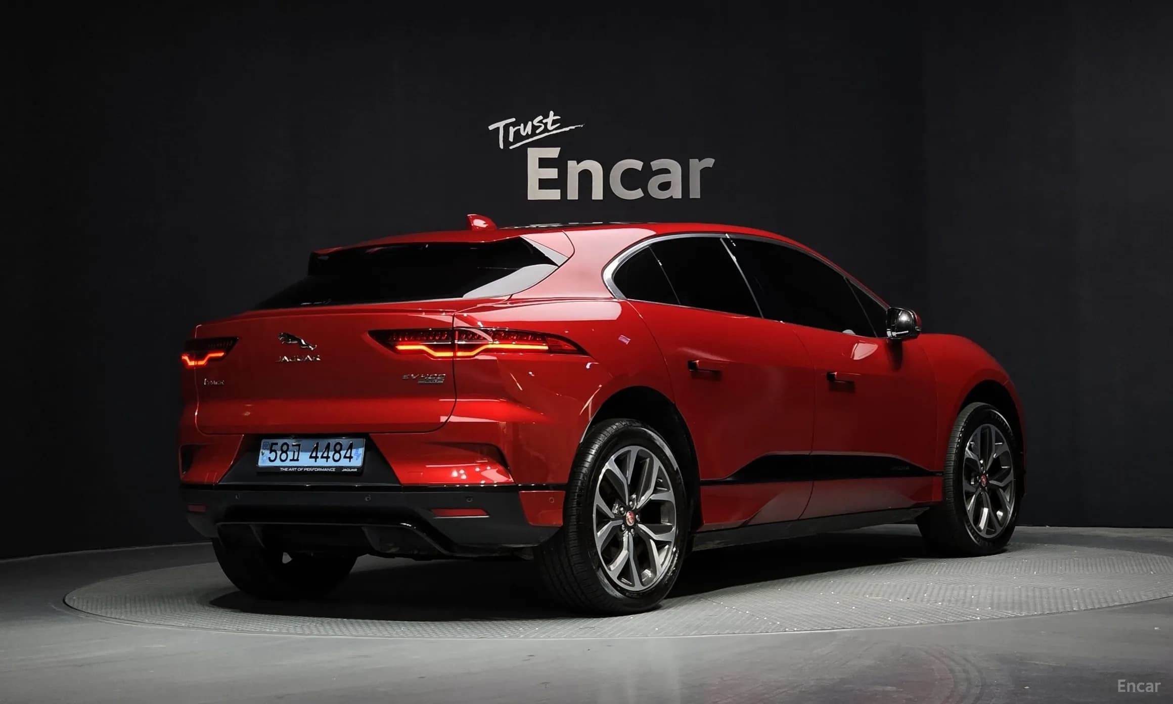 I-PACE