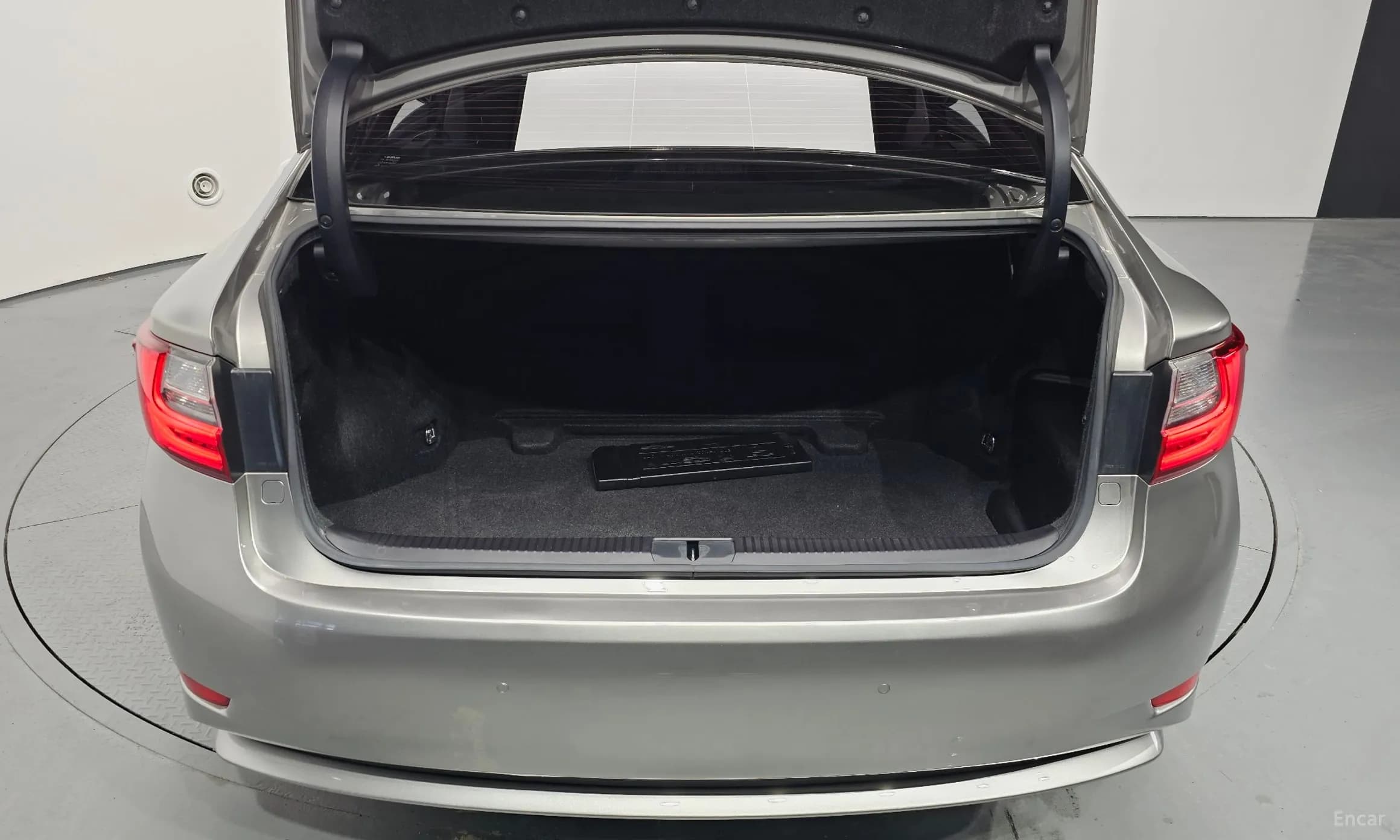 New ES300h