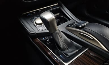 New ES300h