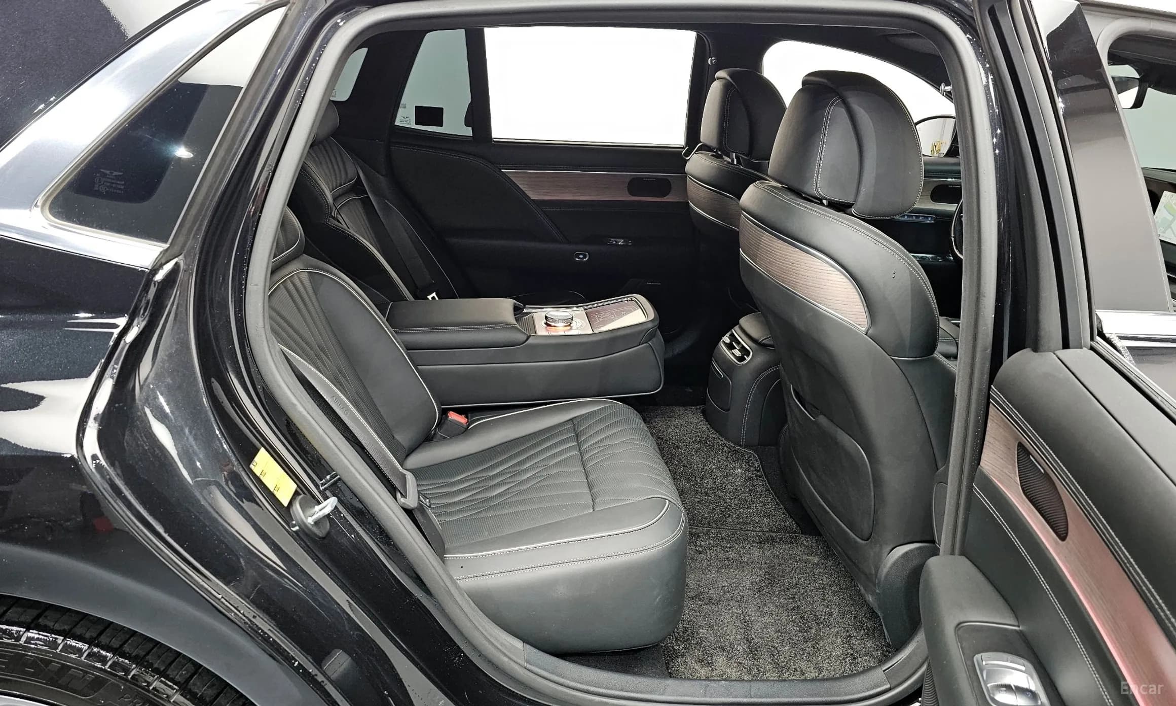 G90 (RS4)