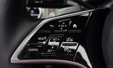 E-Class W214