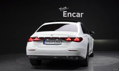 E-Class W214