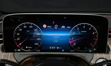 E-Class W214