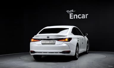 ES300h 7th Generation
