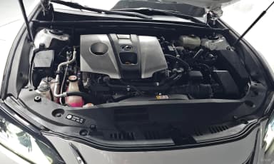 ES300h 7th Generation