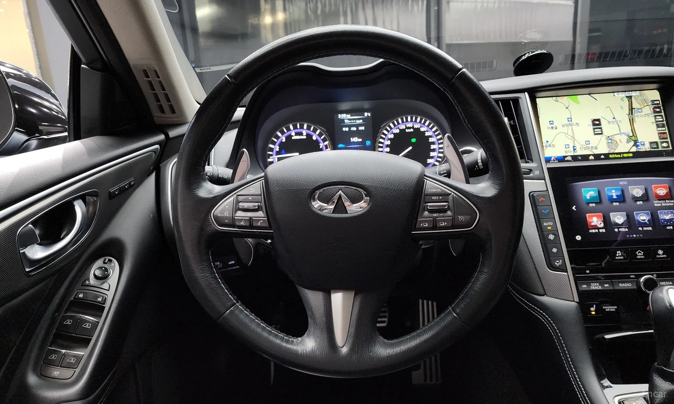 Q50