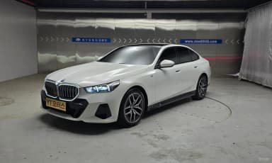 5 Series (G60)