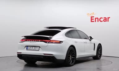 Panamera (971)