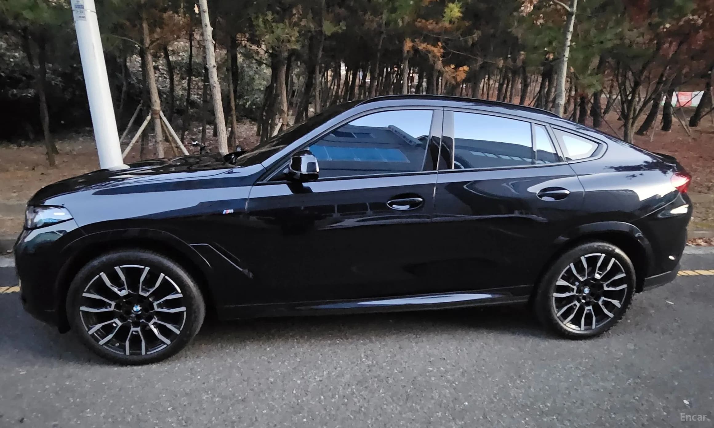X6 (G06)