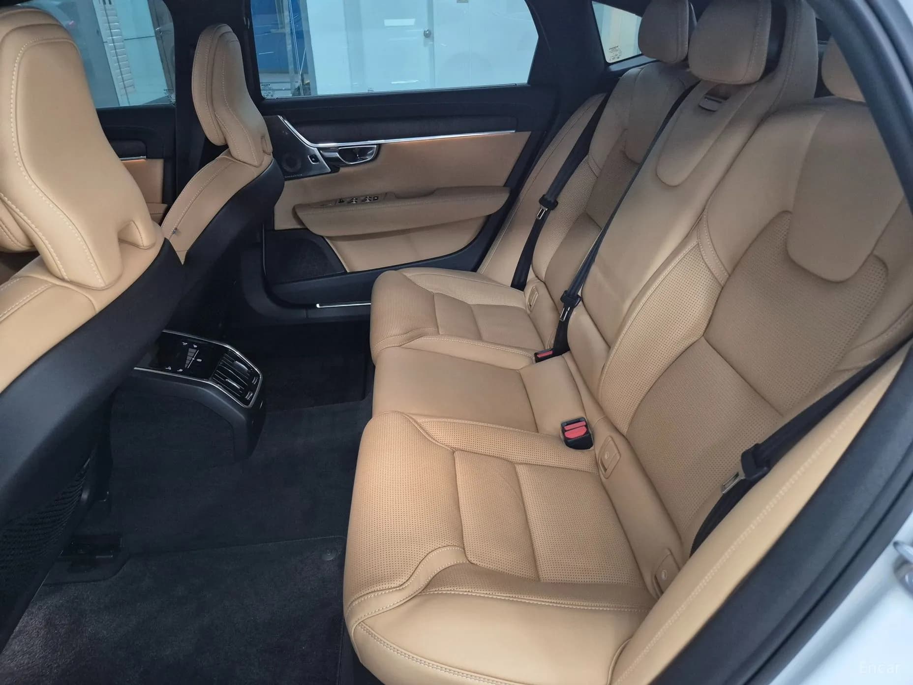 S90