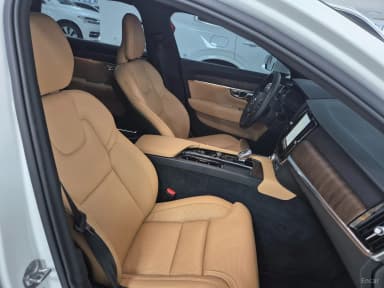 S90