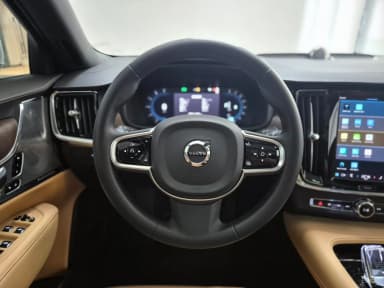 S90
