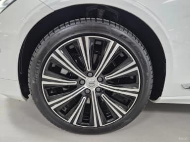 S90