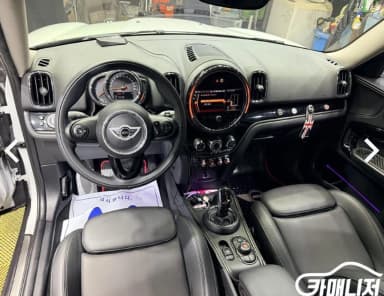 Cooper Countryman