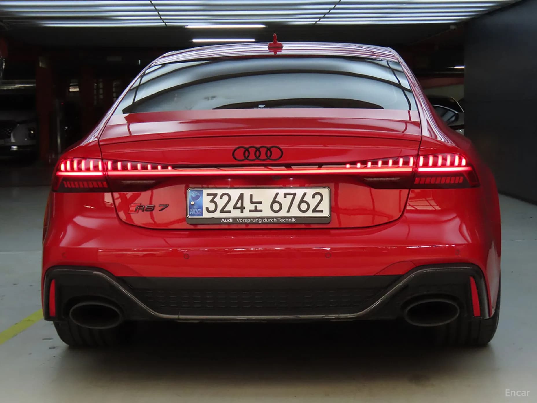 RS7 (4K)