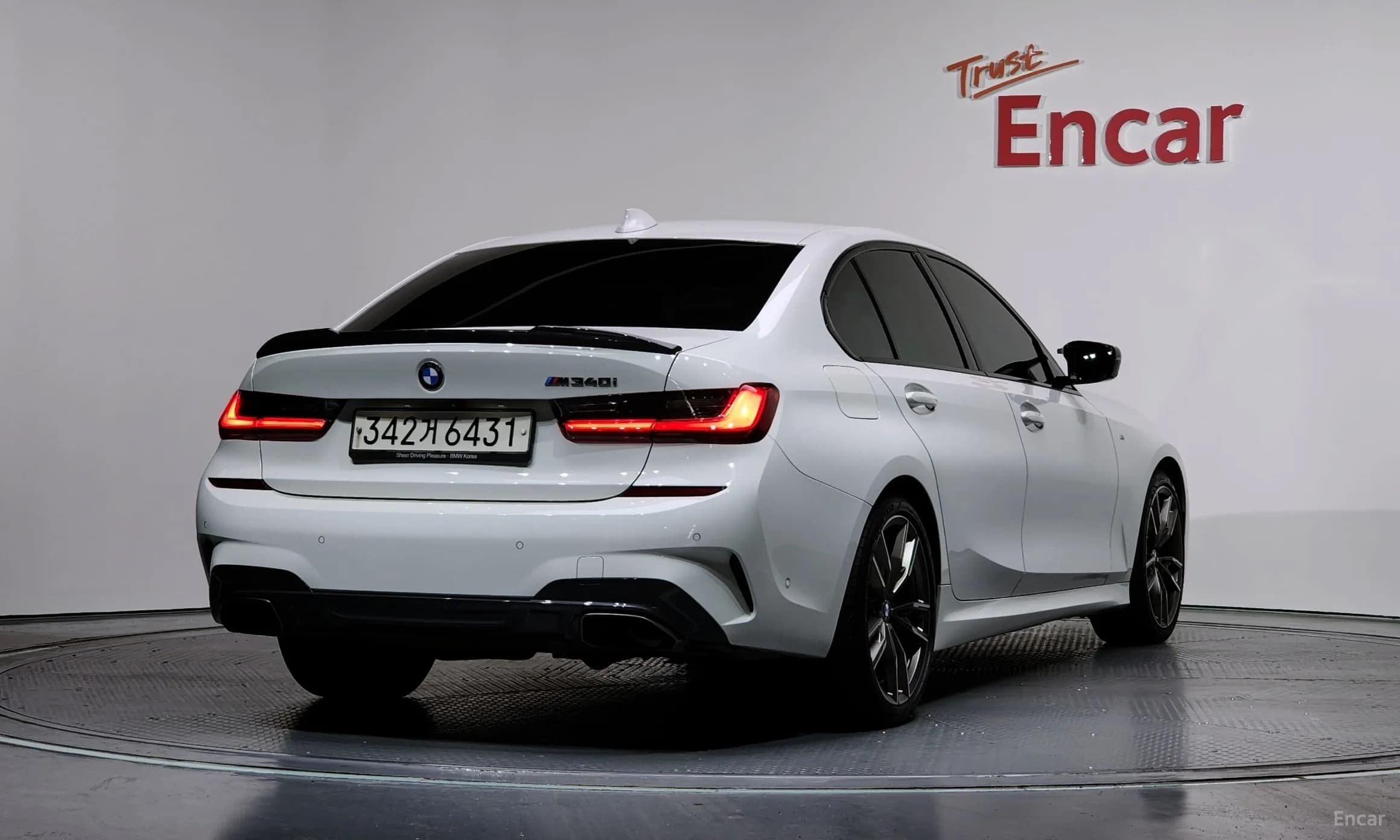 3 Series (G20)