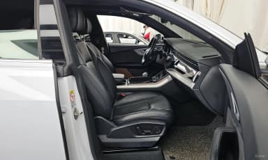 Q8 (4M)