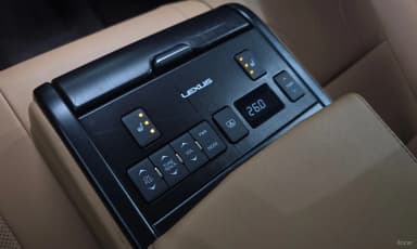 ES300h 7th Generation