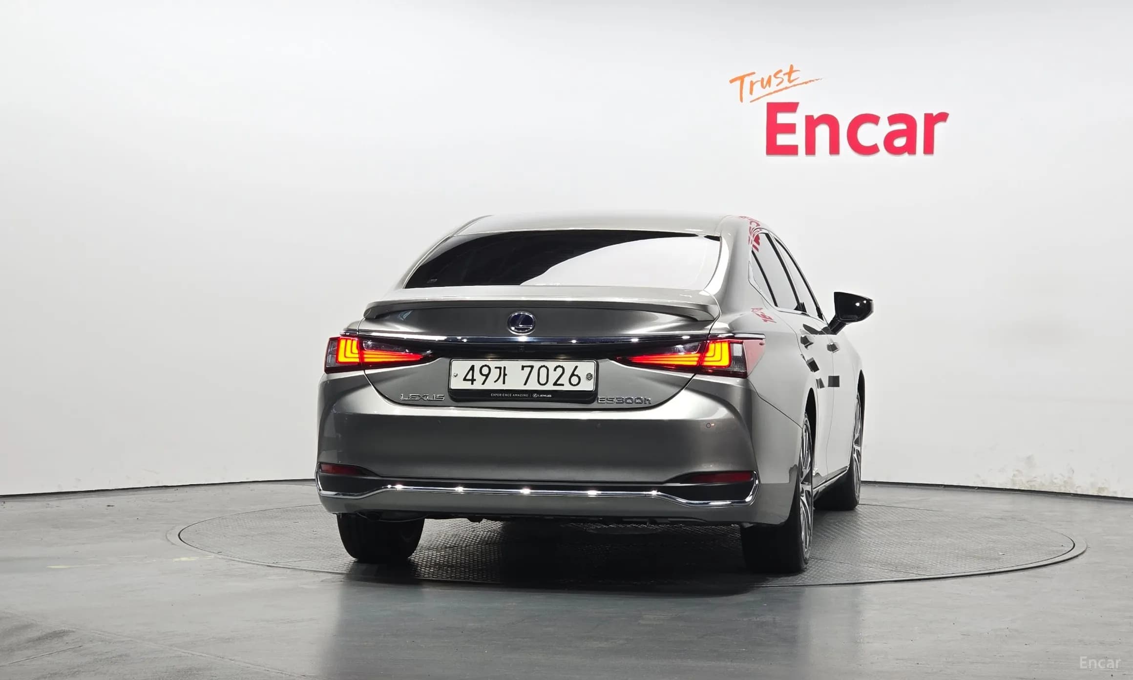 ES300h 7th Generation