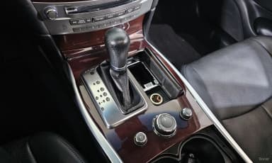 M37