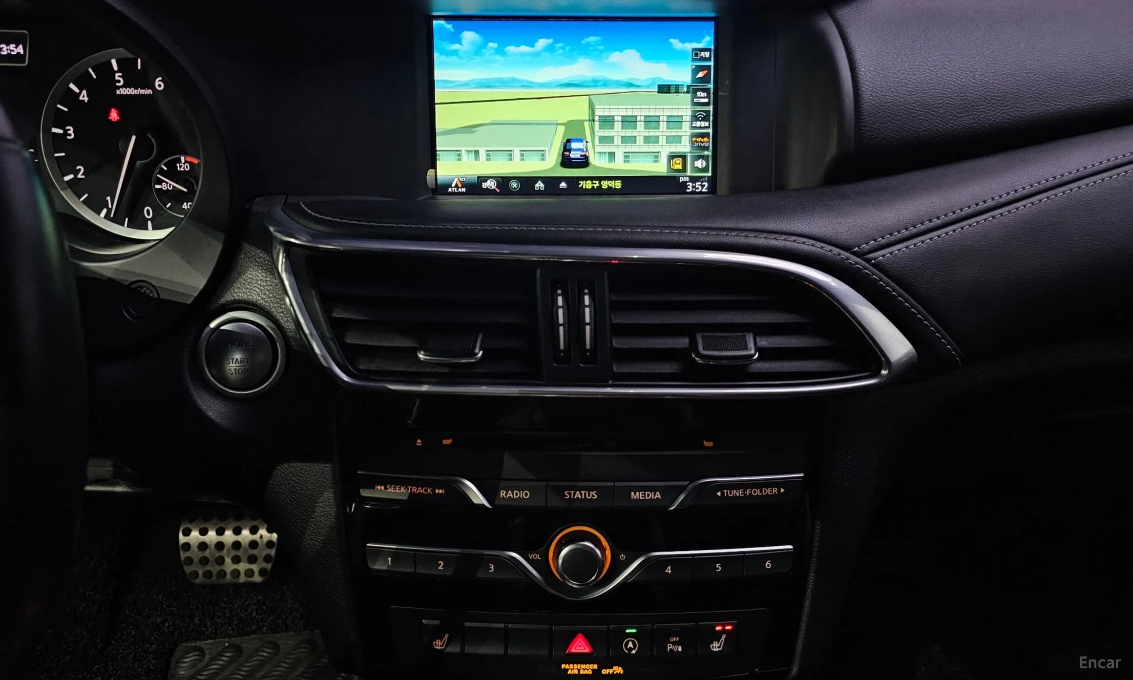 Q30