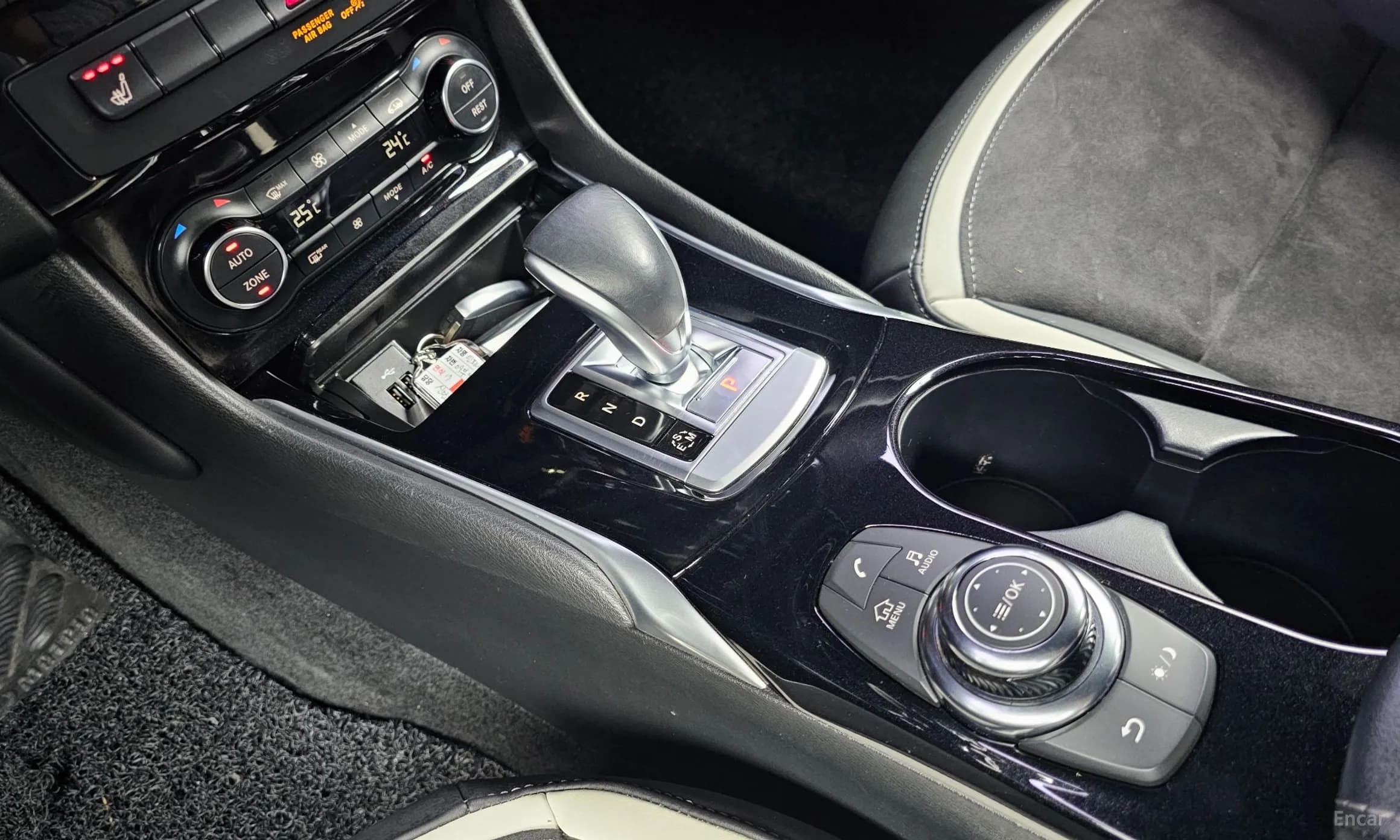 Q30