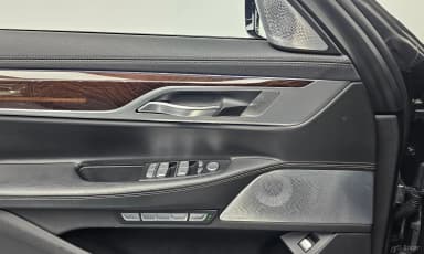 7 Series (G11)