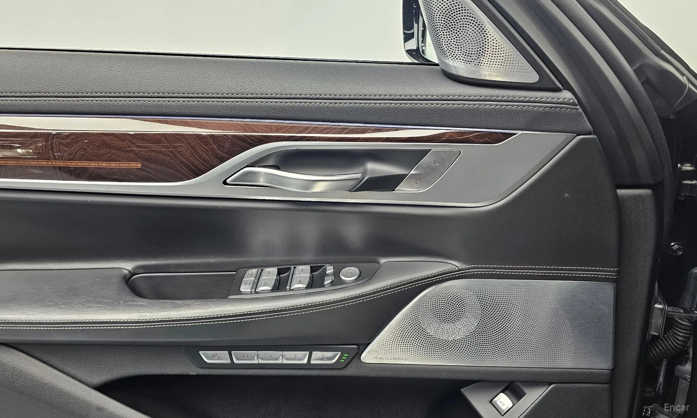 7 Series (G11)