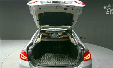 Series 4 (F32)