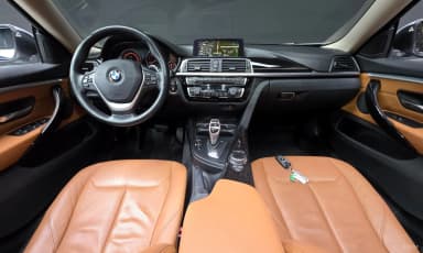 Series 4 (F32)